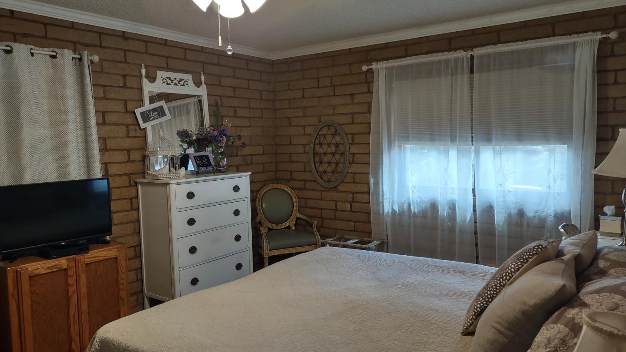 Rustic Rooms By Kings Canyon & Sequoia National Parks Yokuts Valley  Bilik gambar